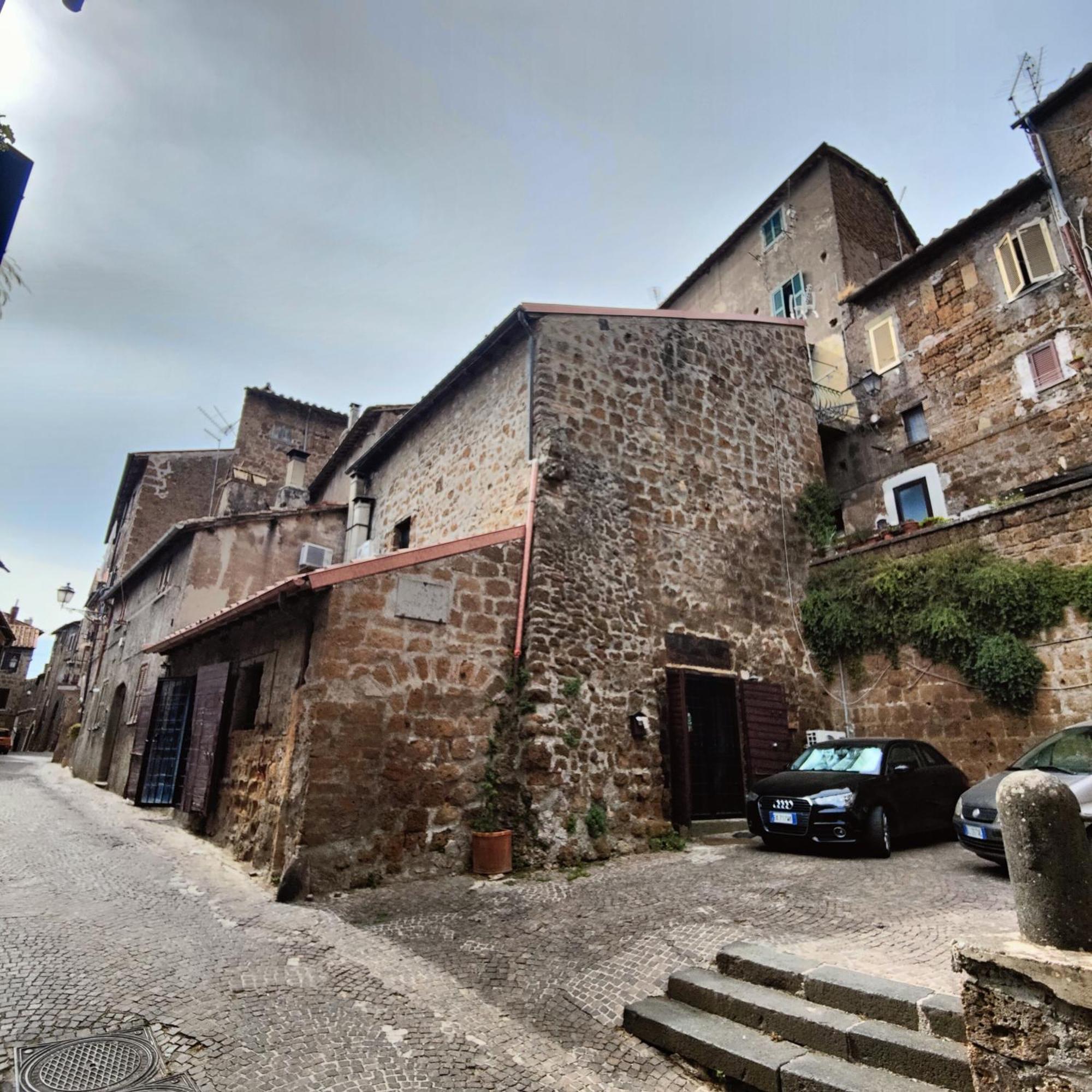 Maestosa Roccaforte Dei Principi, 3 Piani Tutti Per Voi! Sutri Dış mekan fotoğraf