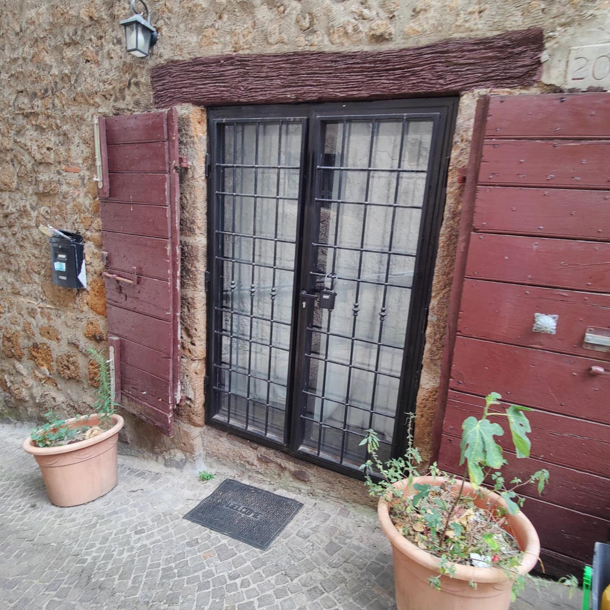 Maestosa Roccaforte Dei Principi, 3 Piani Tutti Per Voi! Sutri Dış mekan fotoğraf